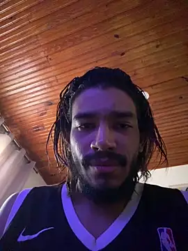Mineirinho043 online show from May 23, 2026, 2:27 pm