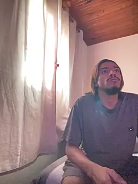 Mineirinho043 online show from February 24, 2026, 7:48 pm