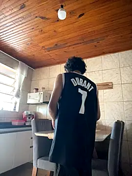 Mineirinho043 online show from November 1, 2025, 11:37 am