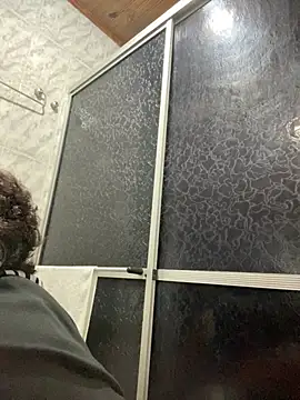 Mineirinho043 online show from November 19, 2025, 1:27 am