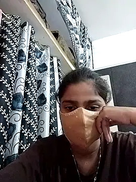 fuungirl38 online show from September 19, 2025, 5:39 pm