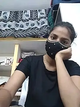 Snapshot of fuungirl38 chatting on July 12, 2026, 8:48 am fuungirl38 online show from July 12, 2026, 8:48 am