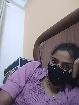 Snapshot of fuungirl38 chatting on July 7, 2026, 8:12 pm fuungirl38 online show from July 7, 2026, 8:12 pm