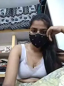Snapshot of fuungirl38 chatting on July 13, 2026, 11:31 am fuungirl38 online show from July 13, 2026, 11:31 am