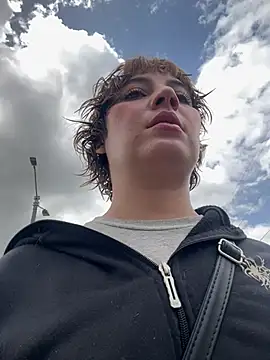 Snapshot of Maggie_Geller chatting on February 5, 2026, 5:42 pm Maggie Geller online show from February 5, 2026, 5:42 pm