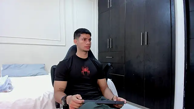 Snapshot of ANDRES_STUD chatting on April 3, 2026, 3:46 am ANDRES STUD online show from April 3, 2026, 3:46 am