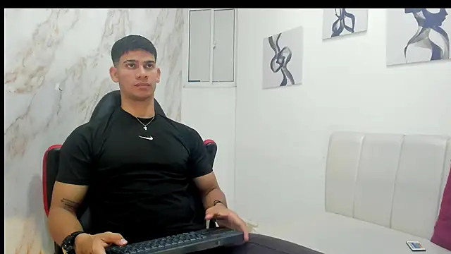 Snapshot of ANDRES_STUD chatting on October 11, 2025, 4:24 am ANDRES STUD online show from October 11, 2025, 4:24 am