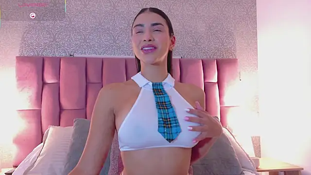 FelicityAdams online show from February 18, 2026, 3:41 pm