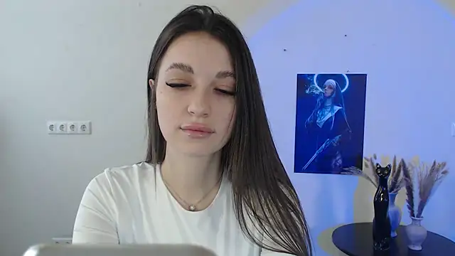 Snapshot of Eva_Eldis chatting on March 8, 2025, 10:00 am Eva Eldis online show from March 8, 2025, 10:00 am