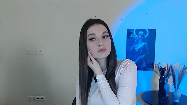 Snapshot of Eva_Eldis chatting on March 9, 2025, 5:39 pm Eva Eldis online show from March 9, 2025, 5:39 pm