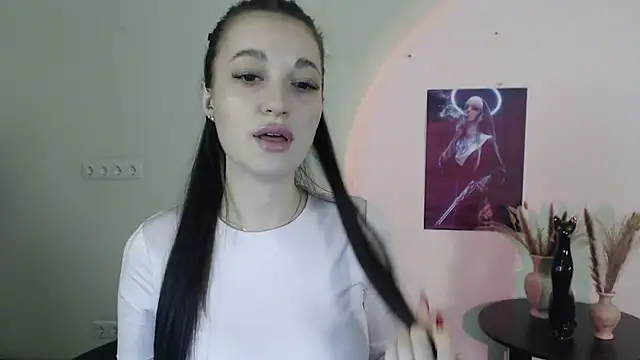 Snapshot of Eva_Eldis chatting on March 1, 2025, 7:37 pm Eva Eldis online show from March 1, 2025, 7:37 pm