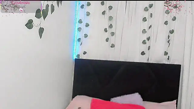 Snapshot of Irina_milkmaid chatting on April 30, 2026, 7:21 pm Irina milkmaid online show from April 30, 2026, 7:21 pm
