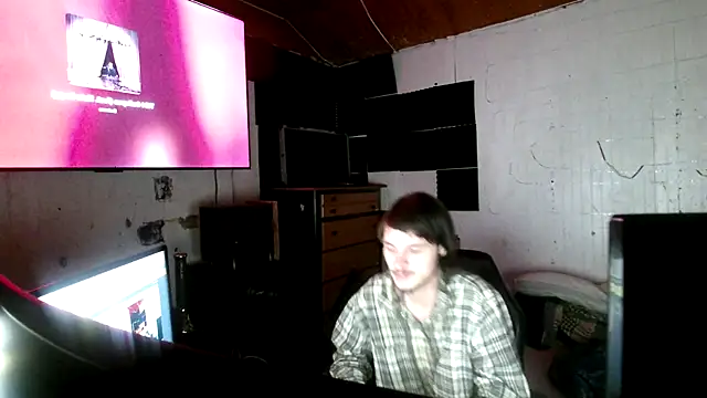 nuttyking2022 online show from November 1, 2025, 7:35 am