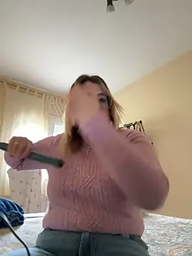 Snapshot of laaatinespaaa chatting on February 10, 2025, 9:04 am laaatinespaaa online show from February 10, 2025, 9:04 am