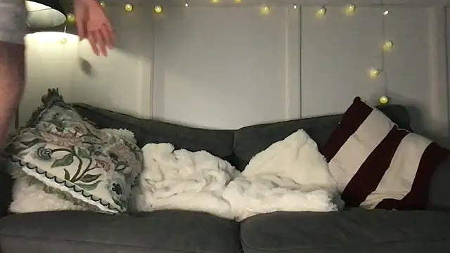 laceyjames24 online show from March 13, 2026, 11:04 am