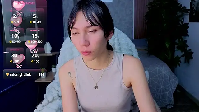 Snapshot of Miaa_Lee7 chatting on May 12, 2026, 9:10 pm Miaa Lee7 online show from May 12, 2026, 9:10 pm