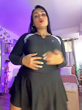 Snapshot of Madissonlove_1 chatting on February 4, 2026, 1:28 pm Madissonlove 1 online show from February 4, 2026, 1:28 pm