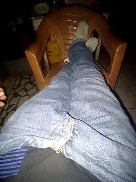 feniX85 4 online show from April 25, 2026, 5:32 am