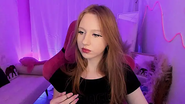 DariaTate online show from March 25, 2026, 10:58 am