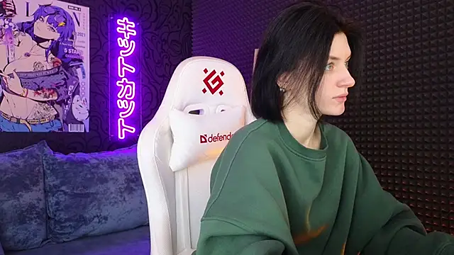 roxy riot  online show from March 15, 2025, 1:08 am