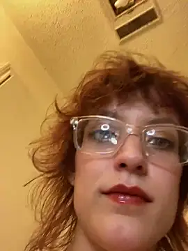 Snapshot of grassXass420 chatting on March 15, 2025, 12:58 am grassXass420 online show from March 15, 2025, 12:58 am