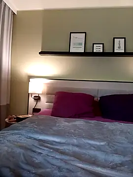 LunaSoleil9 online show from January 19, 2026, 12:20 pm