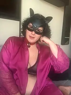 Snapshot of LunaSoleil9 chatting on March 5, 2025, 2:34 pm LunaSoleil9 online show from March 5, 2025, 2:34 pm