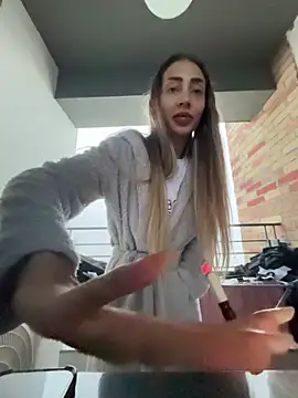 BonyBon29 online show from October 23, 2025, 4:33 am