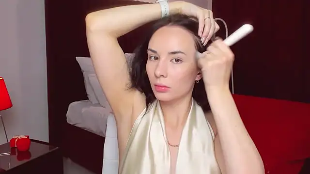 Snapshot of Suga_babe chatting on September 20, 2025, 1:16 pm Suga babe online show from September 20, 2025, 1:16 pm