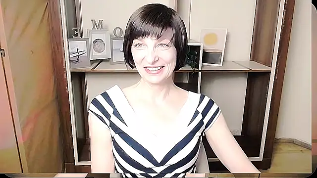  AngeliaFlow  online show from June 11, 2026, 8:00 am