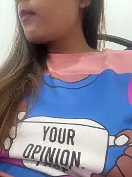 Deepcha1991 online show from February 23, 2025, 4:13 pm