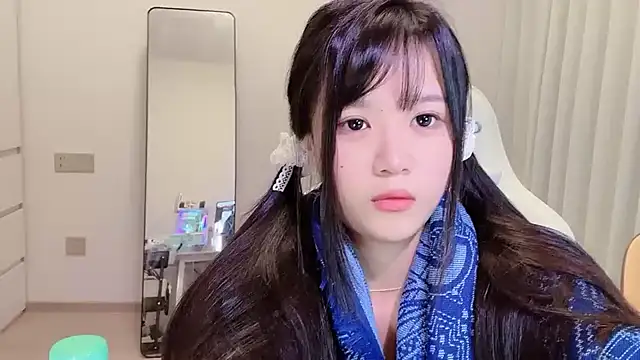 Snapshot of baxi1100 chatting on September 21, 2025, 2:11 pm baxi1100 online show from September 21, 2025, 2:11 pm