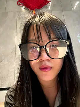 Snapshot of baxi1100 chatting on September 9, 2025, 9:19 am baxi1100 online show from September 9, 2025, 9:19 am