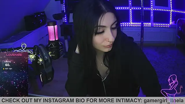 Gamergirl-Linela online show from November 16, 2025, 1:21 am