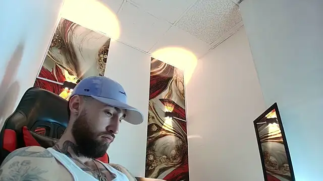 Snapshot of Luke_davis01 chatting on January 16, 2026, 1:15 pm Luke davis01 online show from January 16, 2026, 1:15 pm