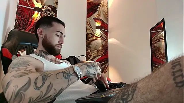 Snapshot of Luke_davis01 chatting on February 18, 2026, 12:56 pm Luke davis01 online show from February 18, 2026, 12:56 pm