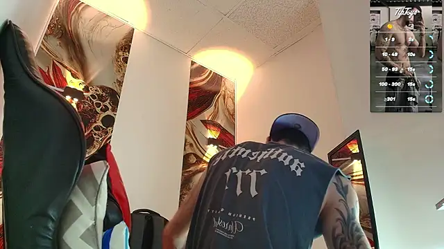 Snapshot of Luke_davis01 chatting on February 12, 2026, 1:00 pm Luke davis01 online show from February 12, 2026, 1:00 pm