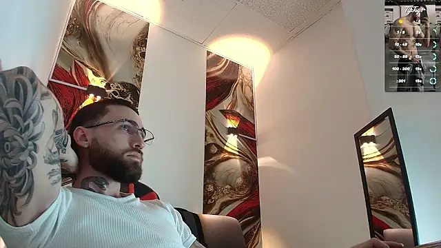 Snapshot of Luke_davis01 chatting on February 9, 2026, 1:09 pm Luke davis01 online show from February 9, 2026, 1:09 pm