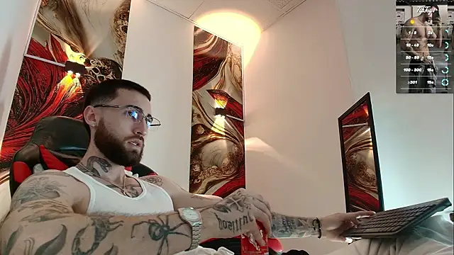 Snapshot of Luke_davis01 chatting on February 20, 2026, 1:13 pm Luke davis01 online show from February 20, 2026, 1:13 pm