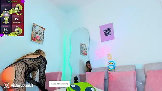 Vickyallien online show from February 13, 2026, 5:02 pm