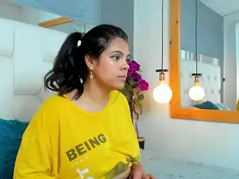 Snapshot of Andrigin chatting on February 10, 2025, 8:42 pm Andrigin online show from February 10, 2025, 8:42 pm