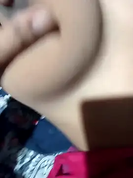 Snapshot of simrun70 chatting on October 11, 2025, 12:33 am simrun70 online show from October 11, 2025, 12:33 am