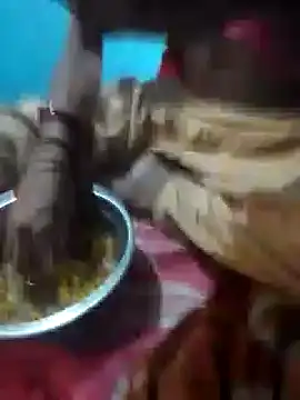 Snapshot of simrun70 chatting on February 5, 2025, 10:30 am simrun70 online show from February 5, 2025, 10:30 am