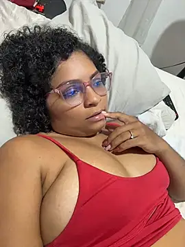 Snapshot of Tana_latin chatting on June 18, 2026, 11:54 pm Tana latin online show from June 18, 2026, 11:54 pm