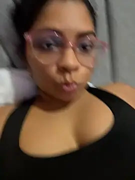 Snapshot of Tana_latin chatting on July 16, 2026, 12:18 am Tana latin online show from July 16, 2026, 12:18 am