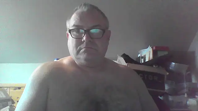 mkestr69 online show from February 20, 2026, 9:50 pm