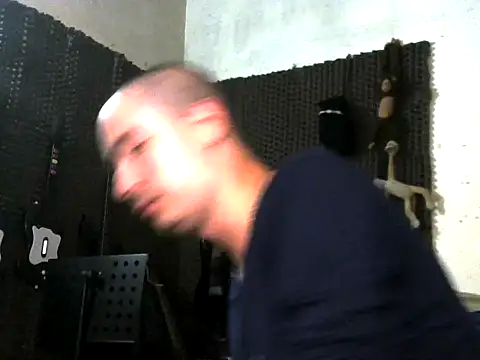 vampireathome online show from September 26, 2025, 3:24 am