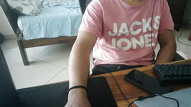 Snapshot of optimalperformance7093 chatting on March 7, 2025, 7:19 am optimalperformance7093 online show from March 7, 2025, 7:19 am