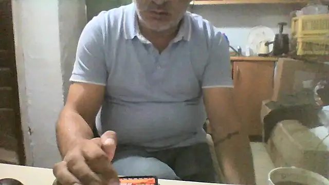 Snapshot of murat7888 chatting on October 3, 2025, 6:37 am murat7888 online show from October 3, 2025, 6:37 am