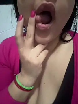 daianaspencer online show from March 15, 2025, 8:26 am